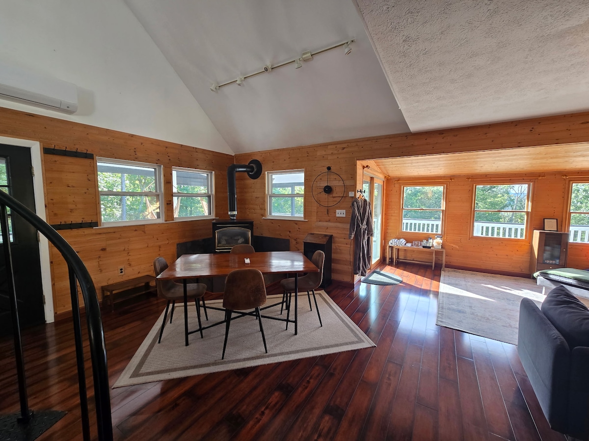 Cozy living room seating